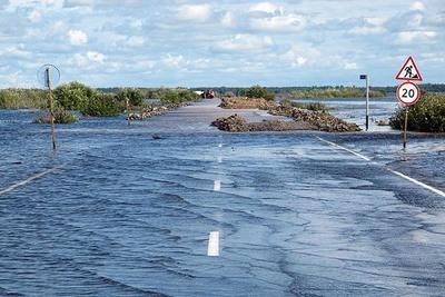 Движение в Приморье восстановят сразу после спада воды Движение в Приморье восстановят сразу после спада воды