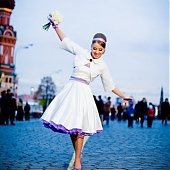 Самое время носить платья в стиле 60-х годов
