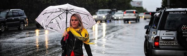 Утренний ливень обрушил на Владивосток около трети месячной нормы осадков