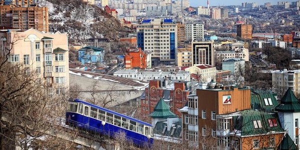 55 лет исполняется сегодня фуникулёру Владивостока
