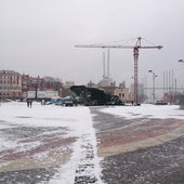 Во Владивостоке упала главная новогодняя елка