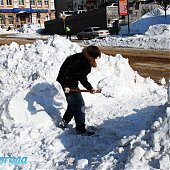 Морозный снежный воскресный день 