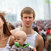Владивосток погулял по долгожданному мосту