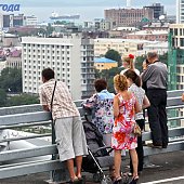 Владивосток погулял по долгожданному мосту