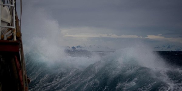 Землетрясение магнитудой 5,9 произошло у берегов Японии