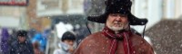 Владивосток: снег, метель и гололедица на дорогах
