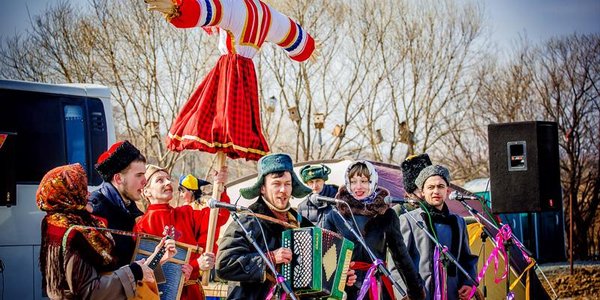 Парк Лазо приглашает горожан на празднование Масленицы