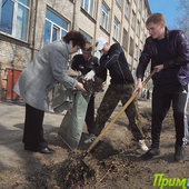 Владивосток вышел на «субботник»