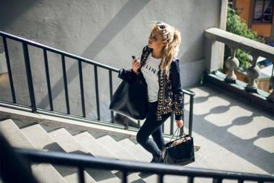 Ходьба по лестнице взбодрит лучше кофе