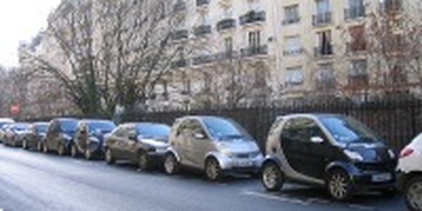 В Европе снегопады вызвали пробки до 500 км