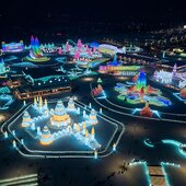 В Харбине проходит международный фестиваль снежных и ледяных скульптур