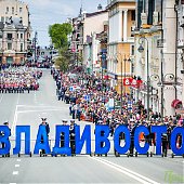 Владивосток отпраздновал 9 мая парадом, концертом и хорошей погодой