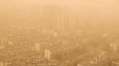 Песчаная буря снова обрушилась на Пекин