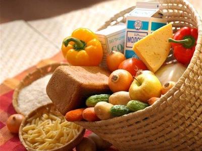 В потребительской корзине россиян увеличена доля овощей и фруктов