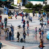 В Приморье пришла летняя погода с грозовыми дождями