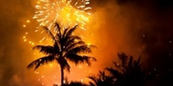 Встреча Нового года в Азии — скучать или гулять?