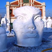 Фестиваль снежных скульптур
