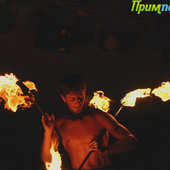 Танцы и музыка в полнолуние(ФОТО)