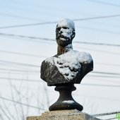 Владивосток засыпало снегом. Он будет идти и в начале недели