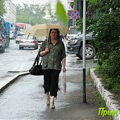 Сегодня владивостокское небо вновь пролилось дождем (ФОТО)
