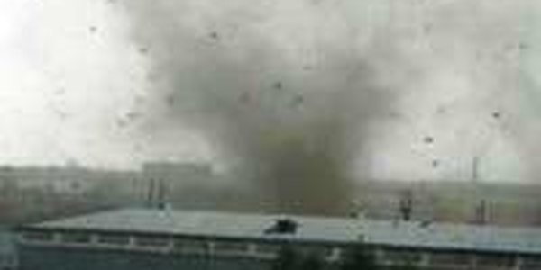 Благовещенск стал первым российским городом, пережившим смерч