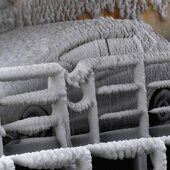Замороженные автомобили из Японии доставили во Владивосток