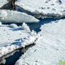 Взлом припайного льда ожидается в Приморье во вторник из-за ухудшения погоды