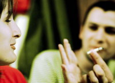 В Нью-Йорке все меньше мест, где можно покурить