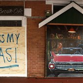 Тропический циклон Яси обрушился на Австралию 