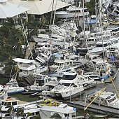 Тропический циклон Яси обрушился на Австралию 