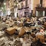 Неаполь оказался под грудами мусора
