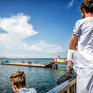 Fun Jumping: Прыжки в Амурский залив на велосипедах и роликах