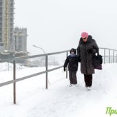 Снег во Владивостоке начнёт ослабевать к вечеру, но усилится ветер