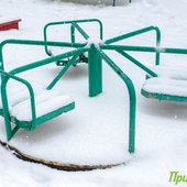 Снег во Владивостоке начнёт ослабевать к вечеру, но усилится ветер