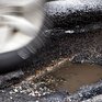 Владивосток назван городом с самыми плохими дорогами в России