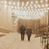 Мощный циклон принес во Владивосток снег, метель, гололедицу (ФОТО)
