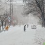 Мощный циклон принес во Владивосток снег, метель, гололедицу (ФОТО)