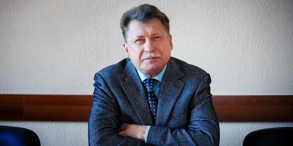 Борис Кубай: Снежный циклон с метелями в новогоднюю ночь подойдёт к Владивостоку