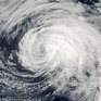 Сезон тайфунов в Тихом океане наступил непривычно рано