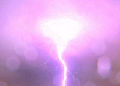 Гнев небес: молния ударила в храм на востоке Индии