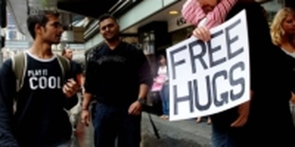 Давай обнимемся! :)