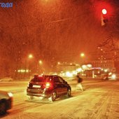 Ураганный ветер и метель обрушились на Владивосток