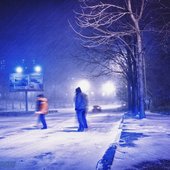 Ураганный ветер и метель обрушились на Владивосток