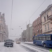 Циклон засыпал Владивосток снегом