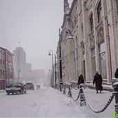 Циклон засыпал Владивосток снегом