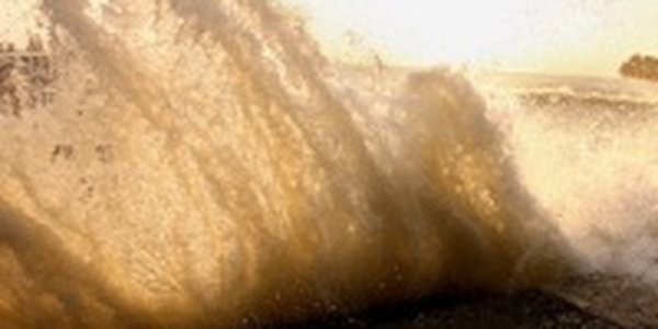 В Охотском море ожидается штормовая погода