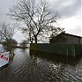 Серия торнадо пронеслась по югу Великобритании