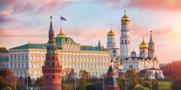 Более 85 миллионов рублей потратят 1 мая на «разгон облаков» в Москве