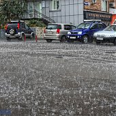 Причина сильных дождей и гроз в Приморье — атмосферные фронты