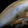 NASA показала облака Юпитера